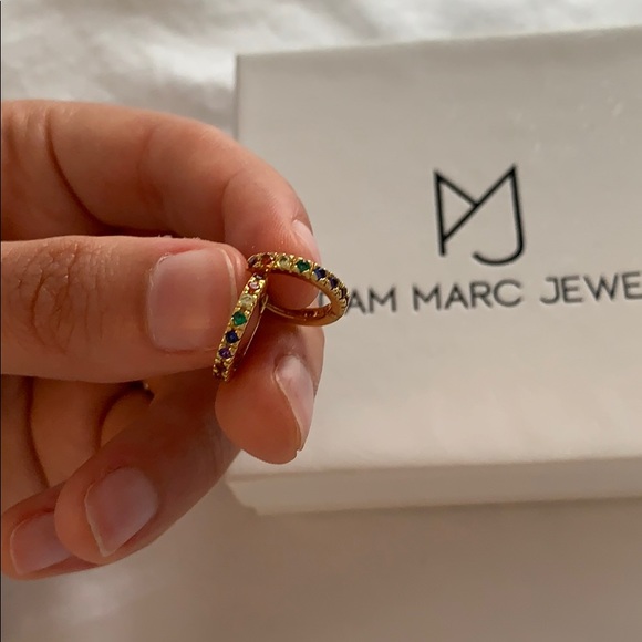 Adam Marc Jewels Rainbow Huggies - Picture 1 of 5